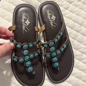Patricia Nash Fiorella Brown/Turquoise Women’s Flip Flop Sandals Size 9